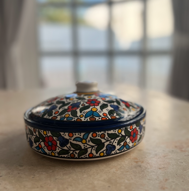 Ceramic Bowl With Lid